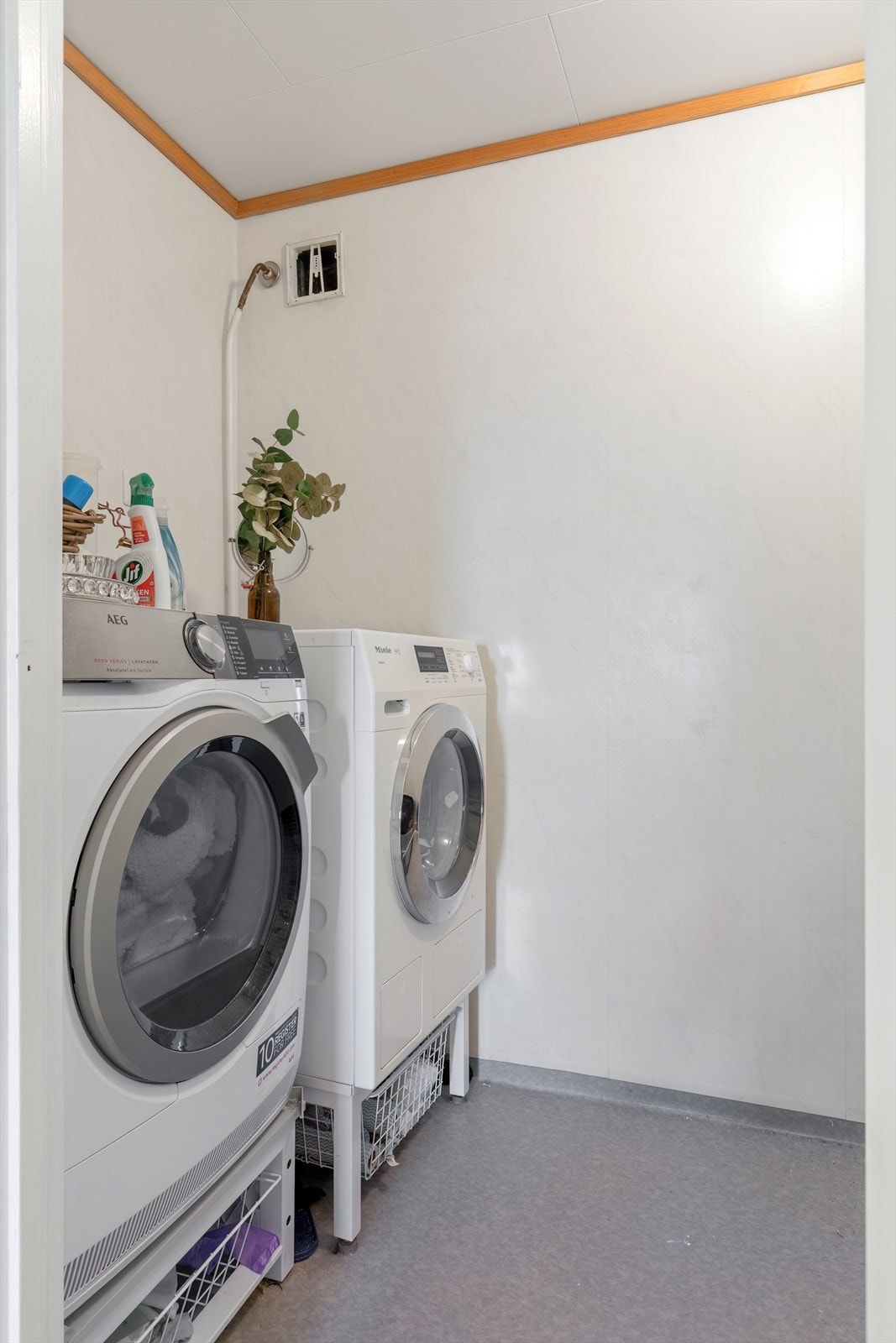 Vaskerom innenfor badet Galleribilde