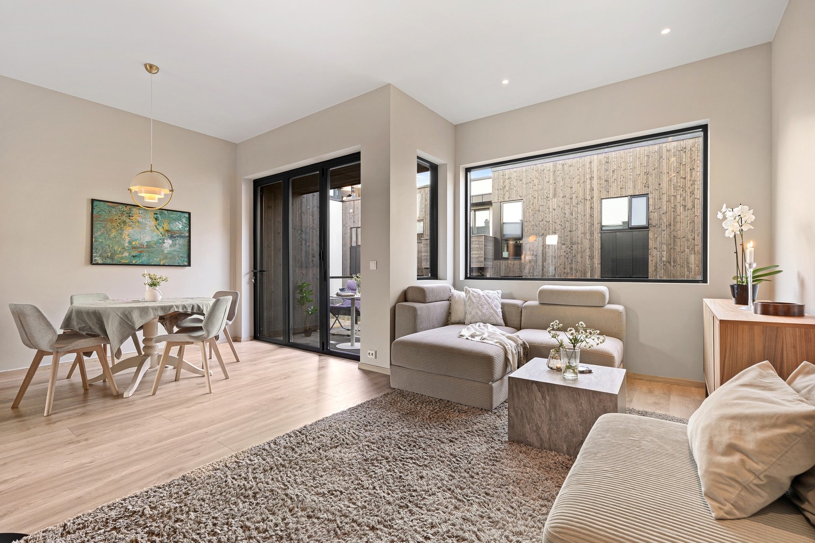 Her presenteres en flott familiebolig med mange gode kvaliteter. Galleribilde