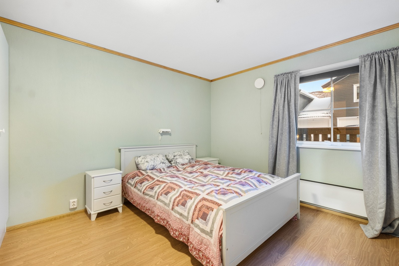 Soverommet i leiligheten er av god størrelse. Galleribilde