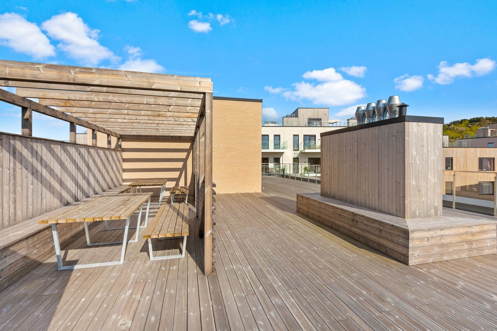 Takterrasse. Galleribilde