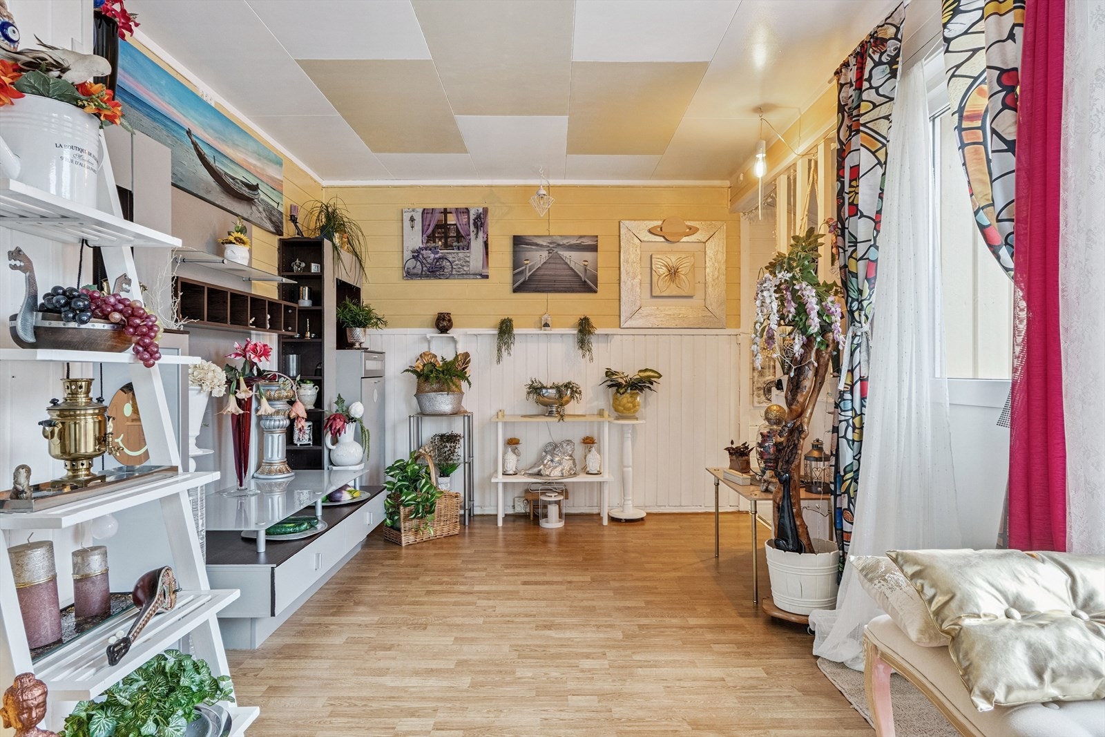 - Montert nytt tettesjikt i balkong 2024
- Montert nye takrenner 2021 Galleribilde