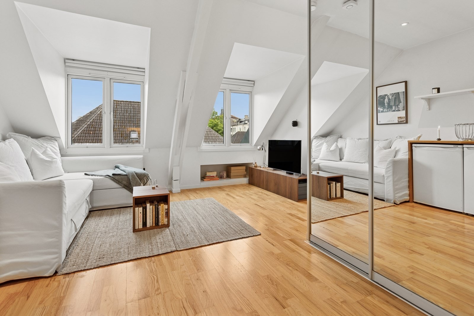 Leiligheten har en meget sentral beliggenhet på møllenberg. Galleribilde