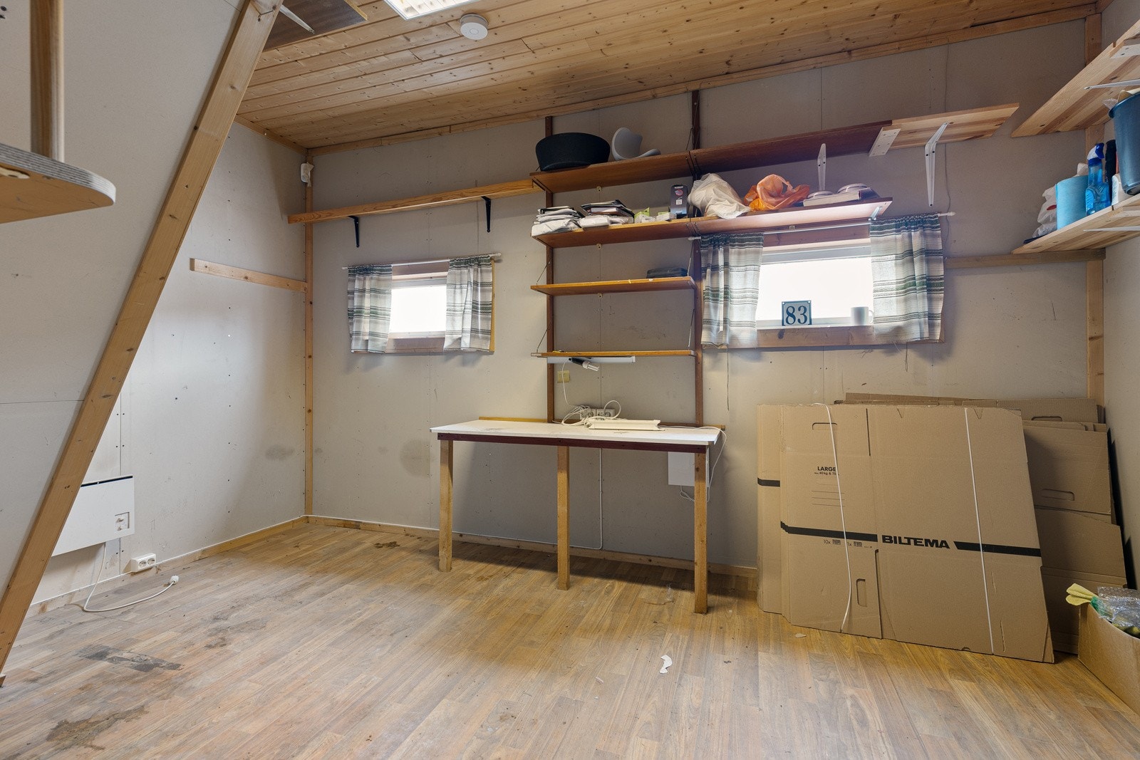 Bod med god oppbevaringsplass Galleribilde