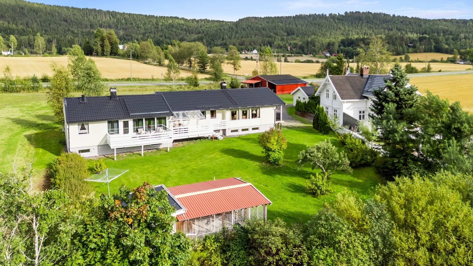 Ved interesse, ta kontakt v/tlf: 909 85 686. Galleribilde