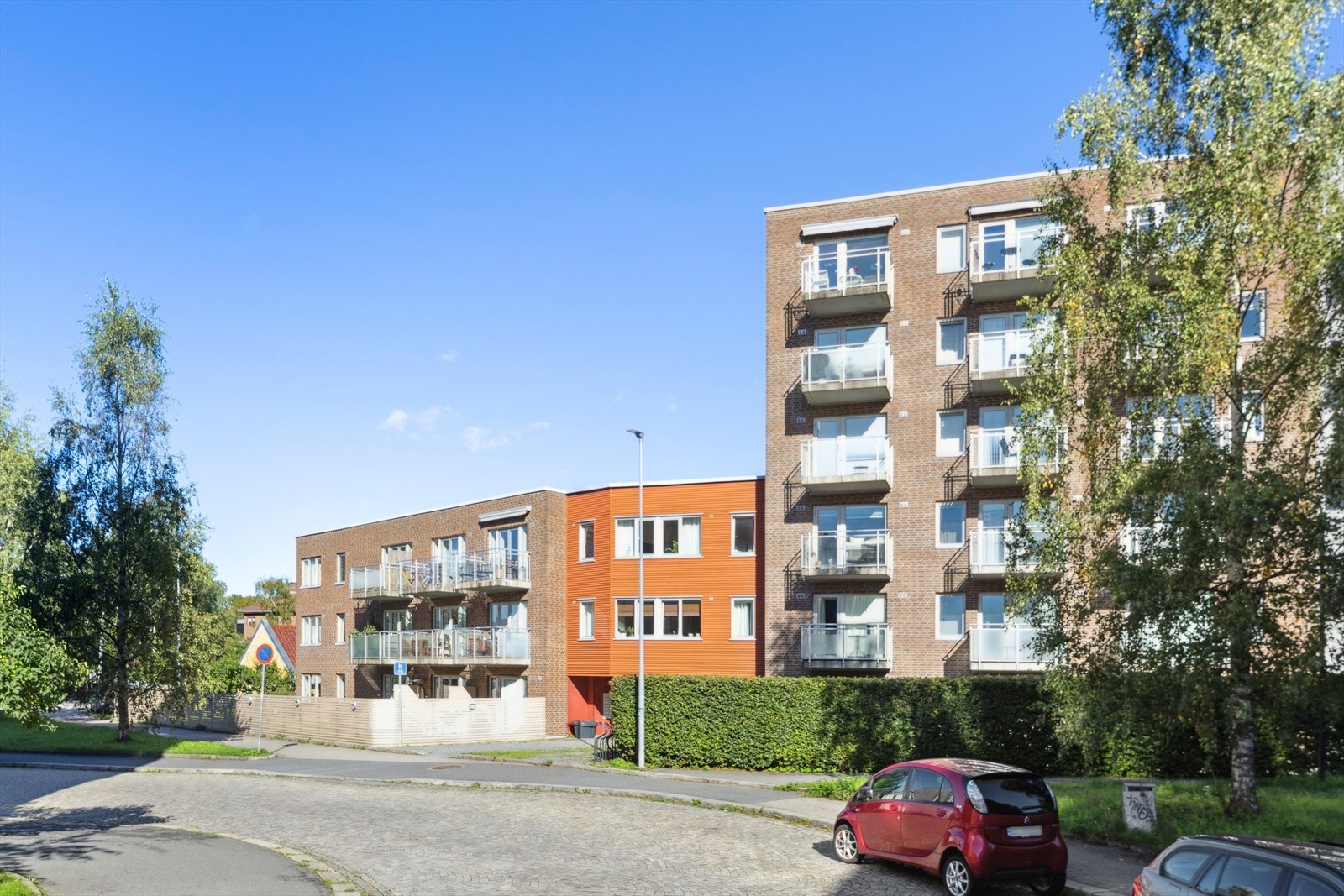 Leiligheten har en sentral og attraktiv beliggenhet på populære Bjølsen Galleribilde