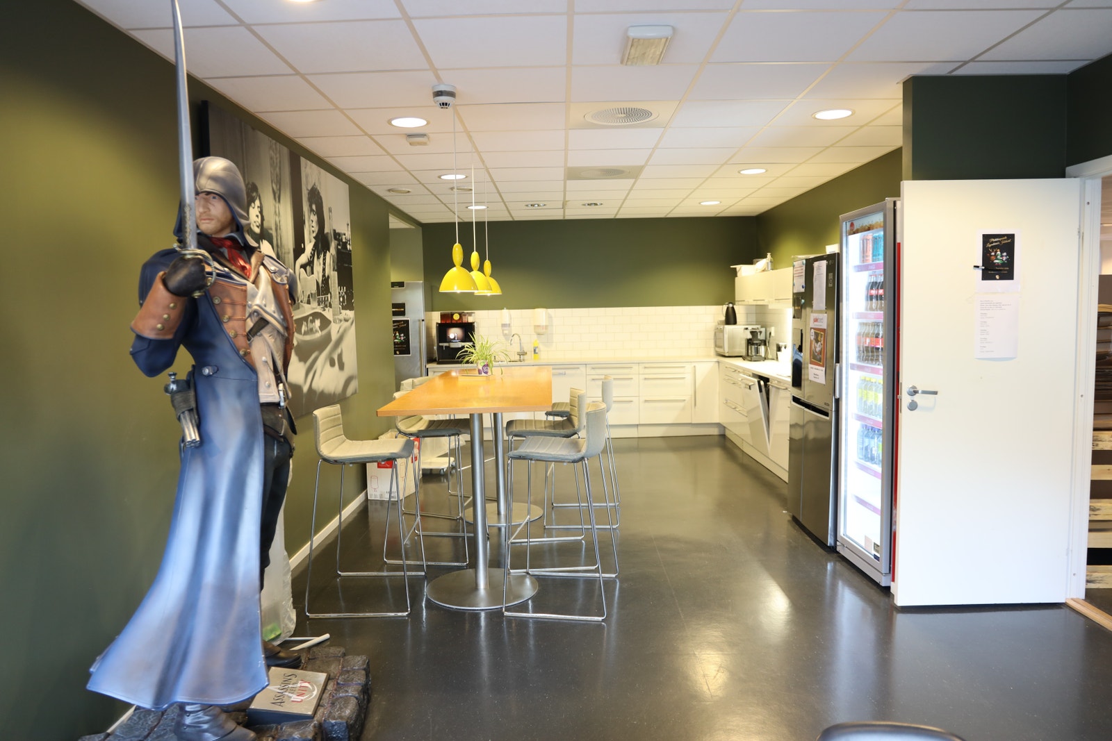 KANTINE 4. ETASJE Galleribilde