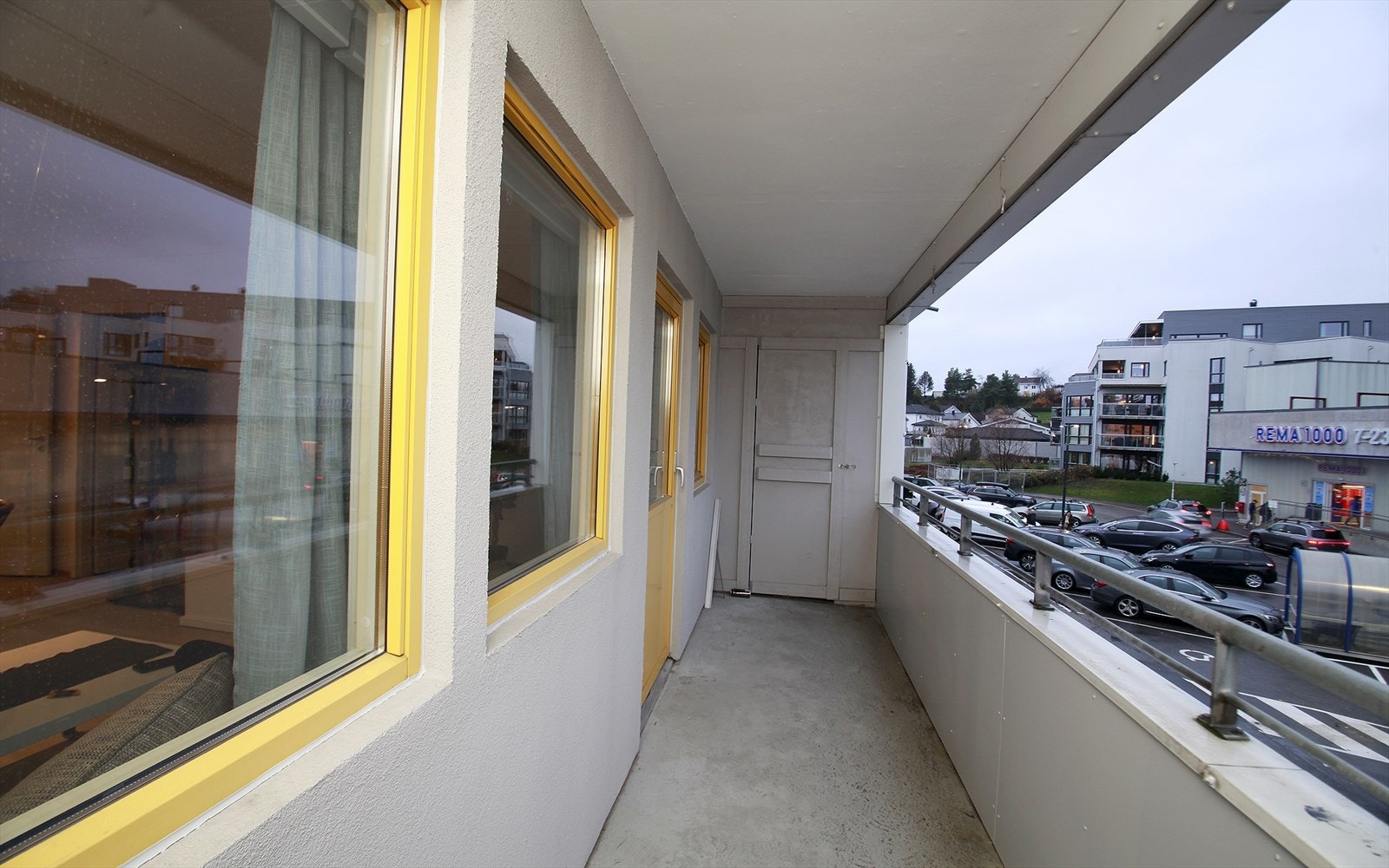 Balkongen har en praktisk bod på 2 m² for ekstra lagringsplass. Galleribilde