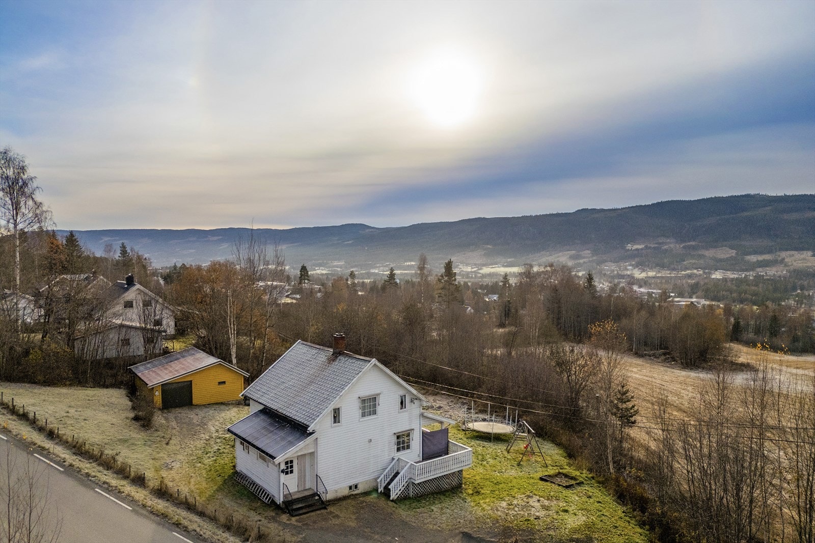 Landlige omgivelser. Galleribilde