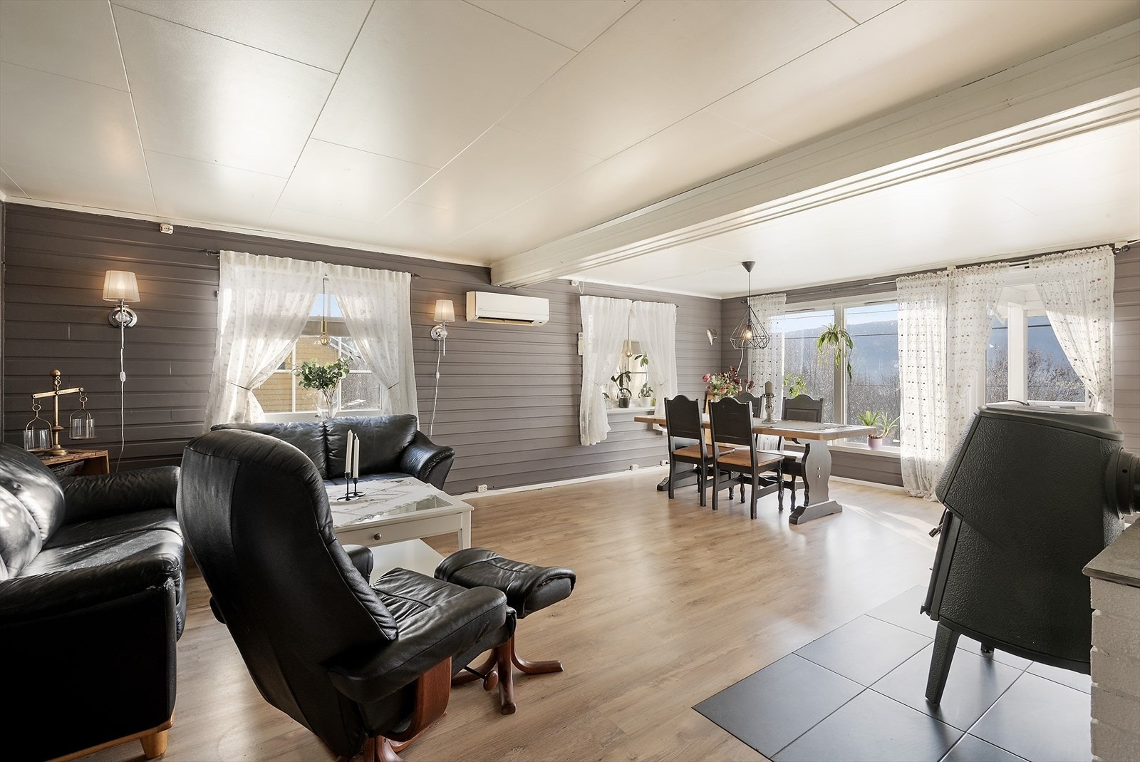 Godt med dagslys inn. Galleribilde