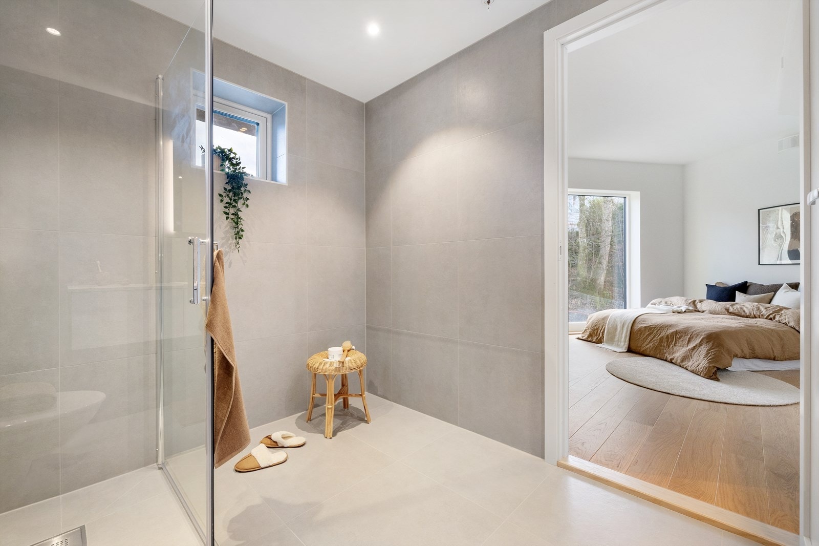 Hovedsoverommet har eget baderom. Galleribilde