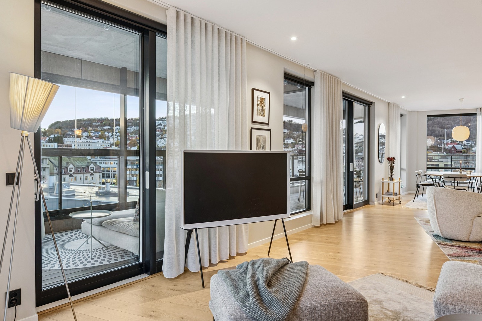 Leiligheten har vannbåren varme i gulv. Galleribilde