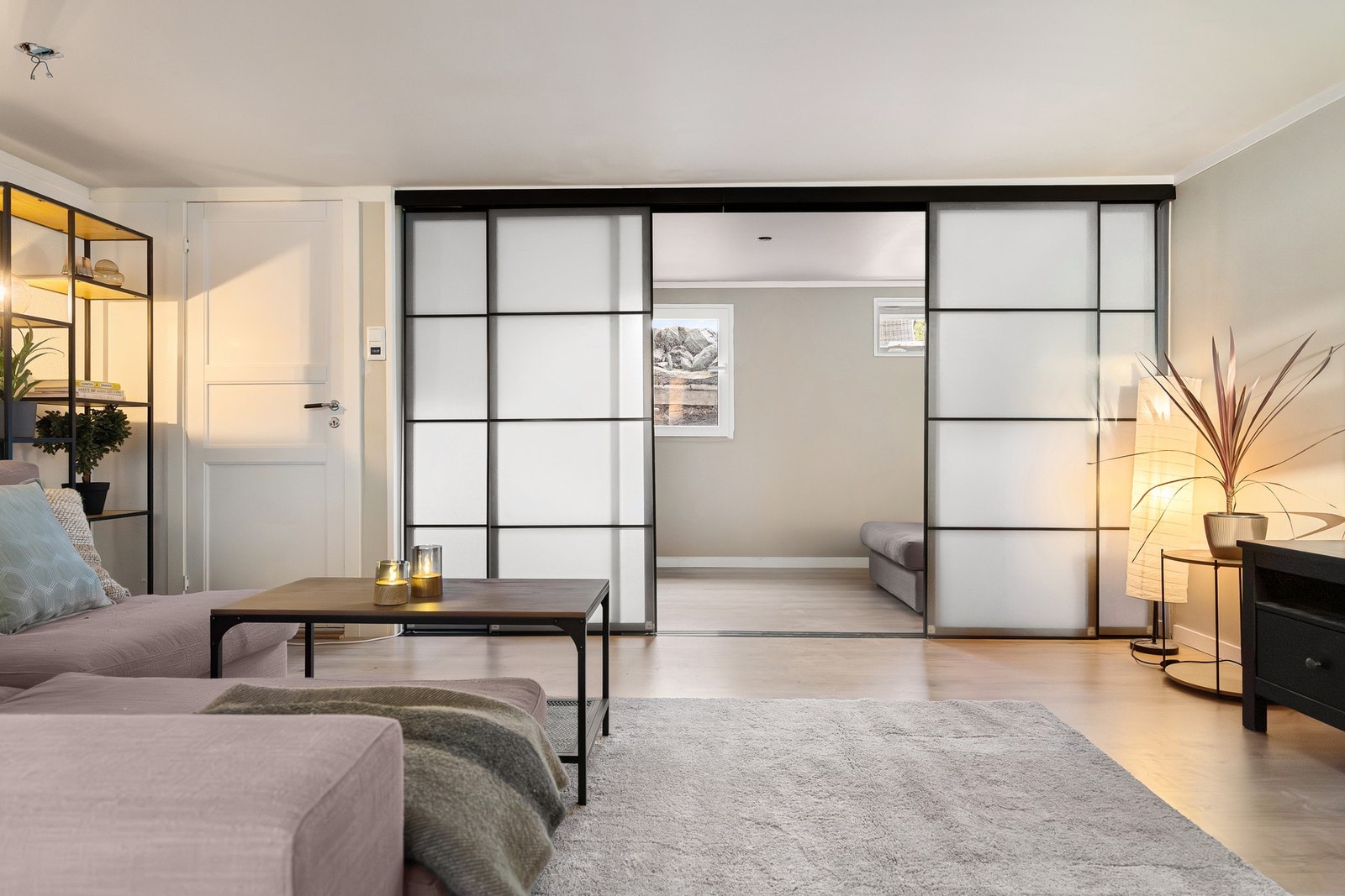 Med varmekabler i i stue og bad, her er det godt og lunt på selv de kaldeste vinterkvelder. Galleribilde