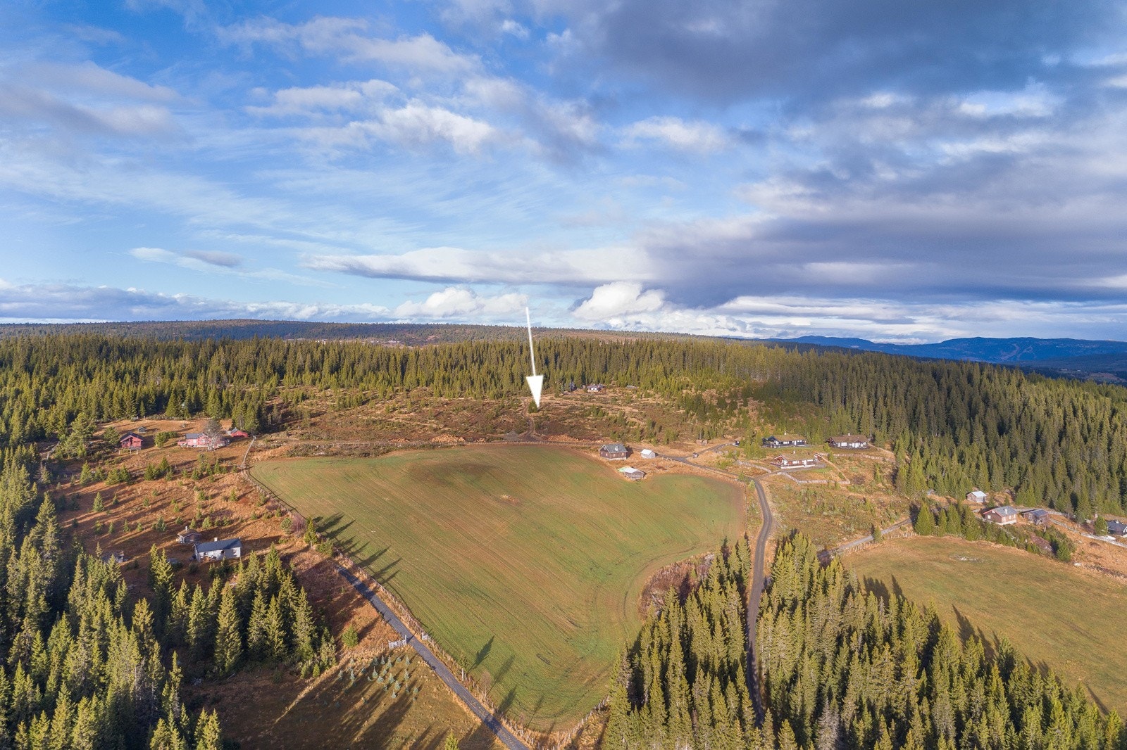 I dette flotte turområdet ligger Brattstølen Panorama, et hyggelig hyttefelt med 12 høystandardtomter. Galleribilde