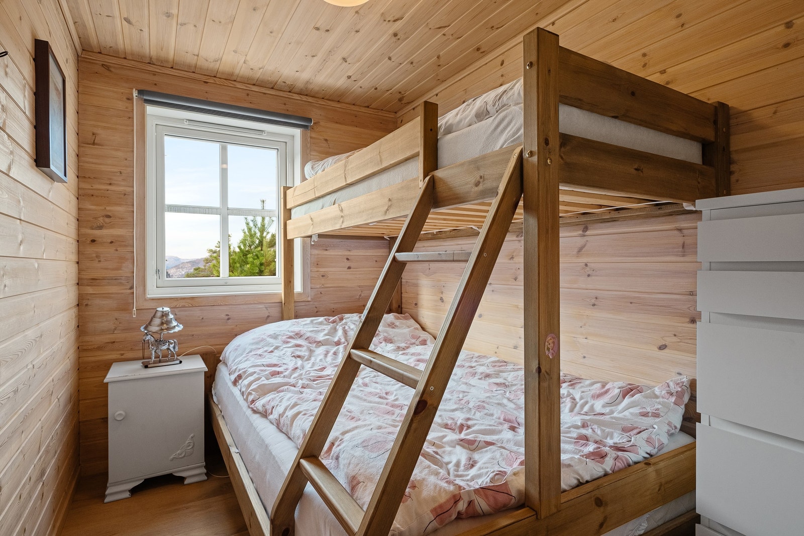 Soverom nr 3. Galleribilde