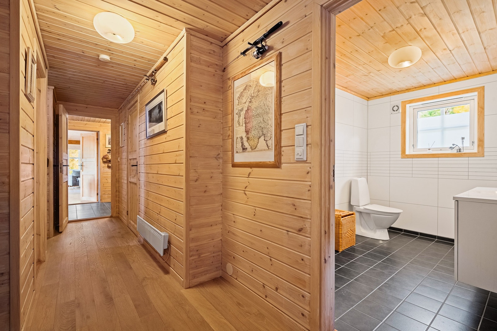 Soveromsfløy med 3 soverom og bad/WC. Galleribilde