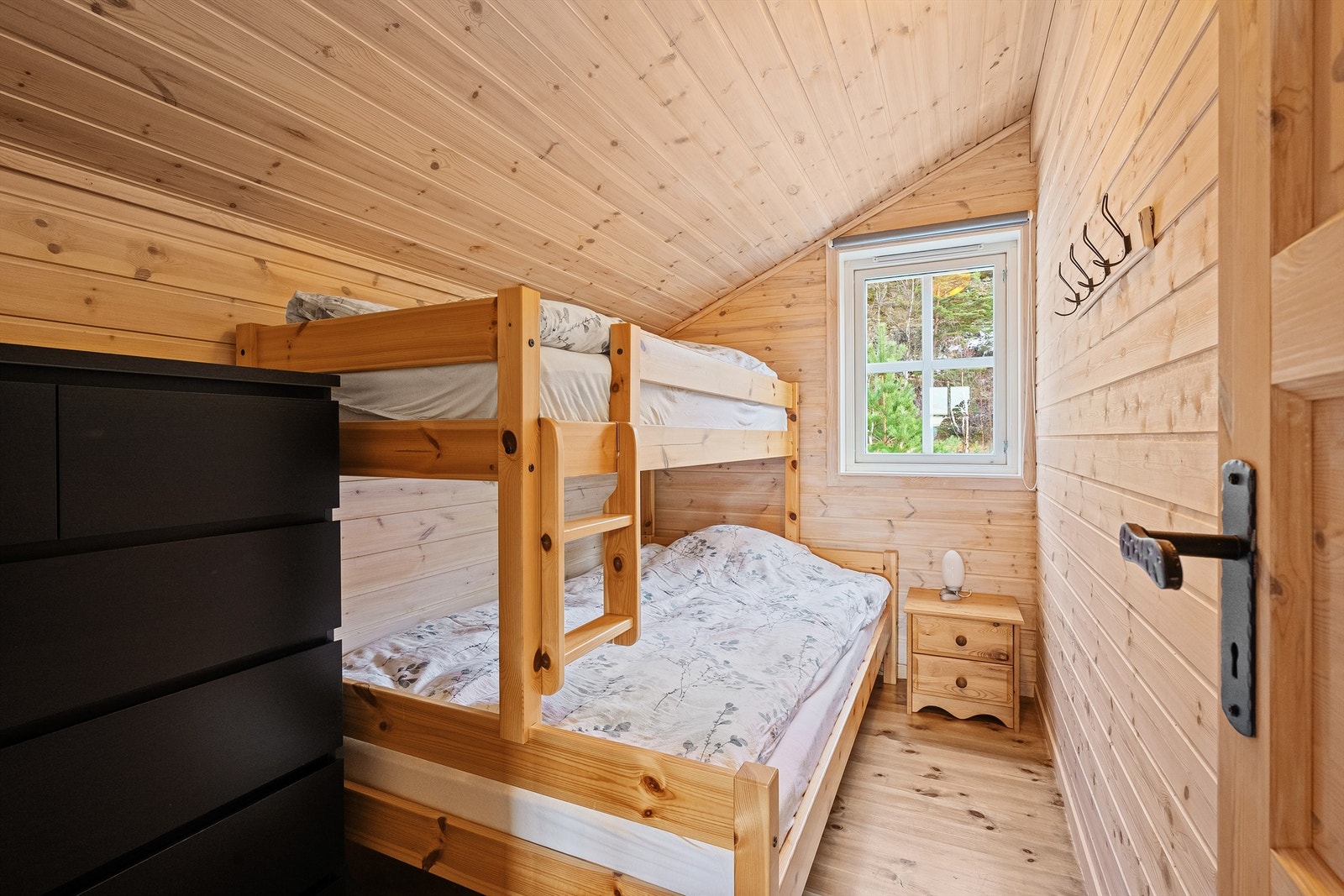 Soverom nr 4. Galleribilde