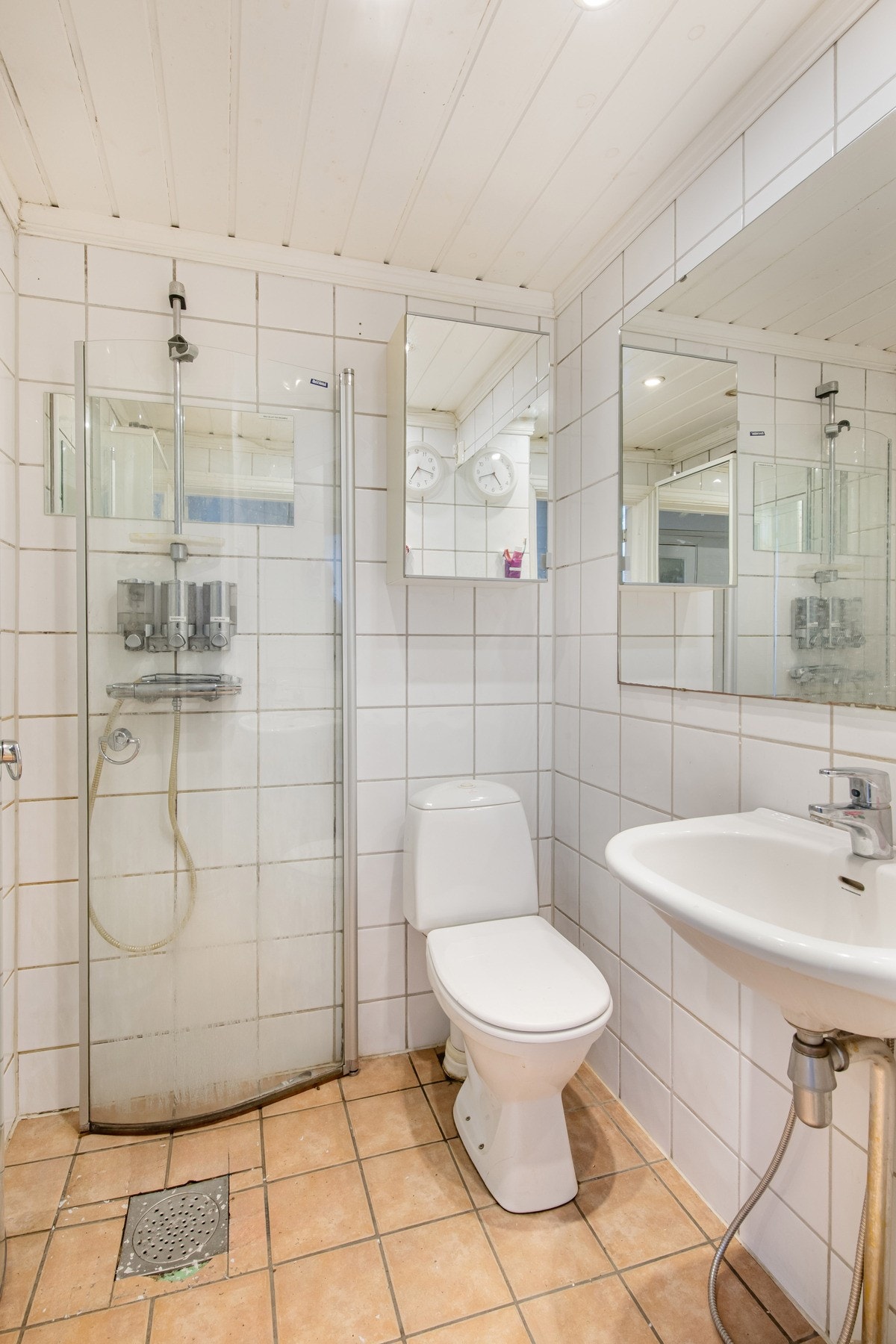 Bad underetasje. Galleribilde