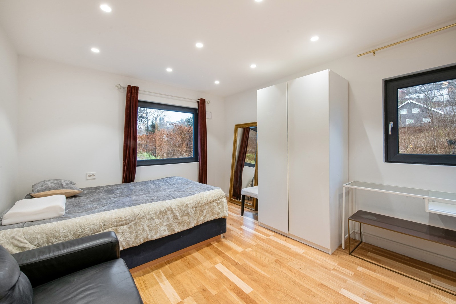 Soverom 1. etasje, ca. 13 kvm. Galleribilde