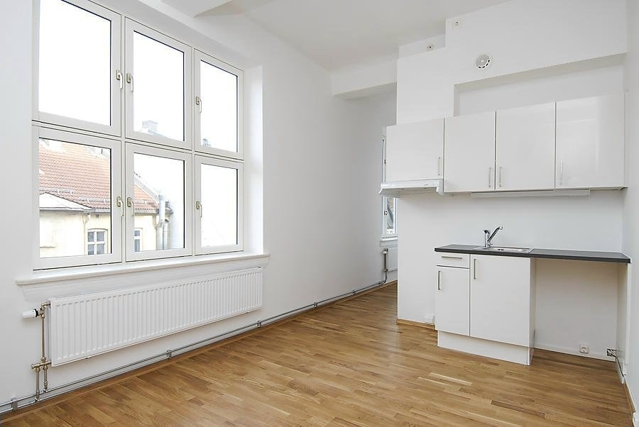 Kjøkken - Leiligheten leies ut med hvitevarar inkludert Galleribilde