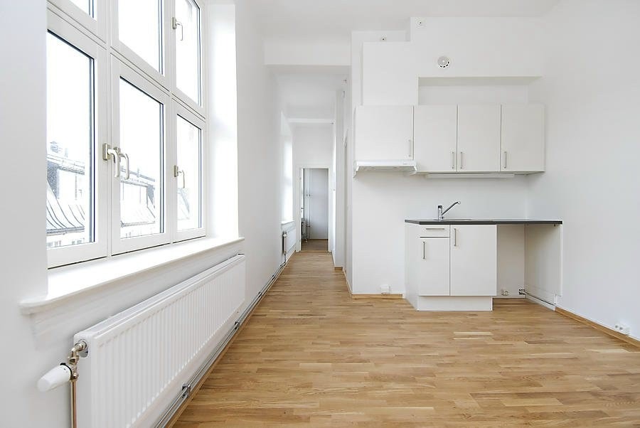 Stue og kjøkken - Hvitevarer er montert, og inkludert i leien - Galleribilde