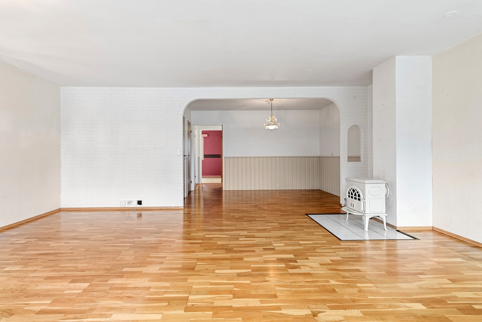 Fra stue to soveromsgang Galleribilde