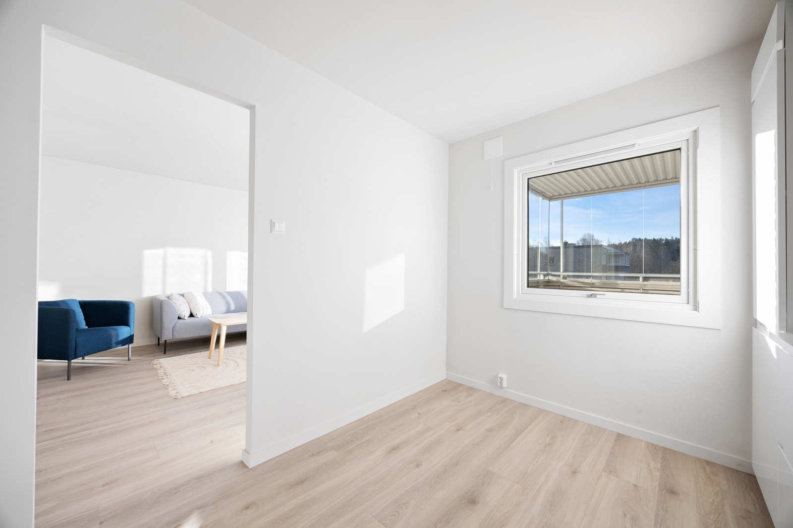 God plass til kjøkkenbord Galleribilde