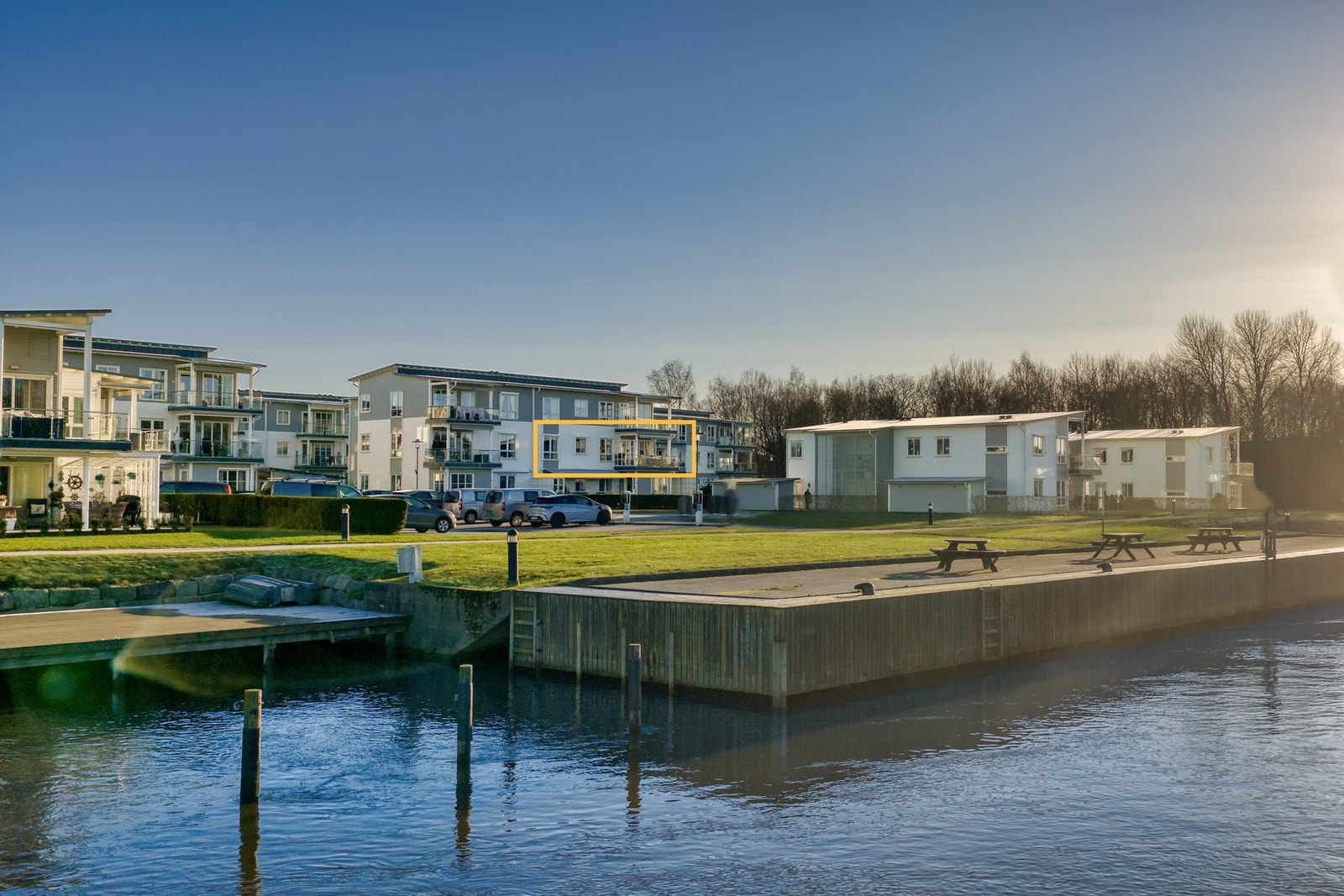 Leiligheten er beliggende i rolige og maritime omgivelser på Sellebakk, ca. 6km fra Fredrikstad sentrum. Galleribilde