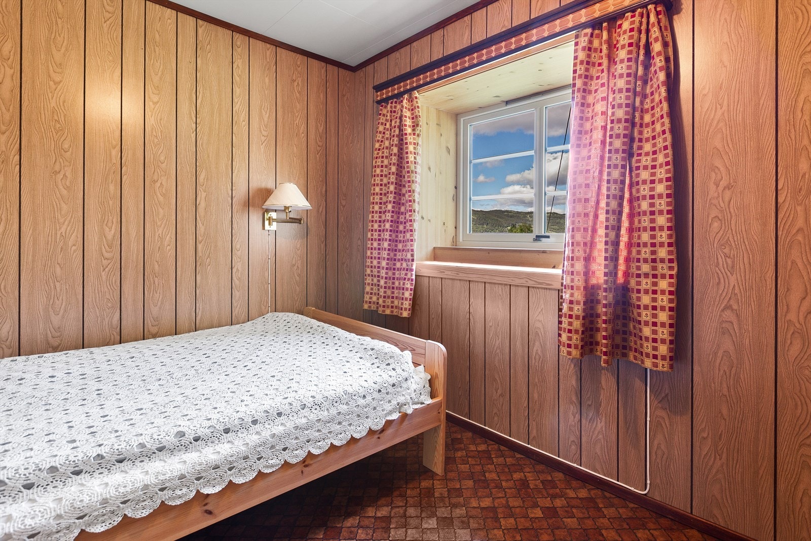 Det tredje soverommet er noe mindre, men med fin plass til enkeltseng og garderobeskap. Galleribilde