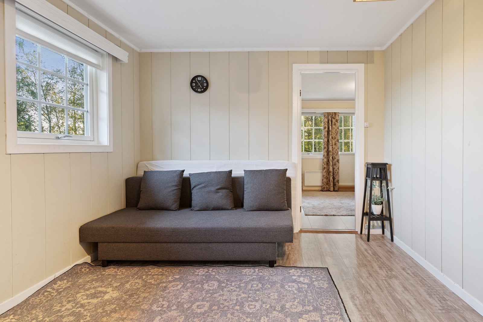 Loftsstuen gir ekstra rom for familien, enten som lekeareal for barna eller en rolig sone. Galleribilde