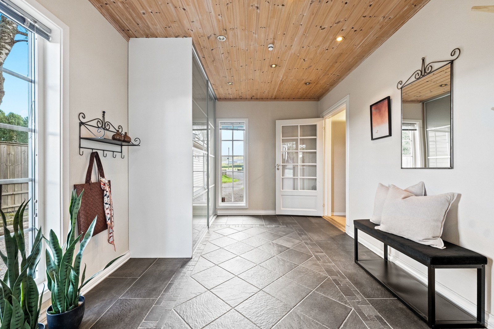 Velkommen inn! Du får et godt førsteinnrykk Galleribilde