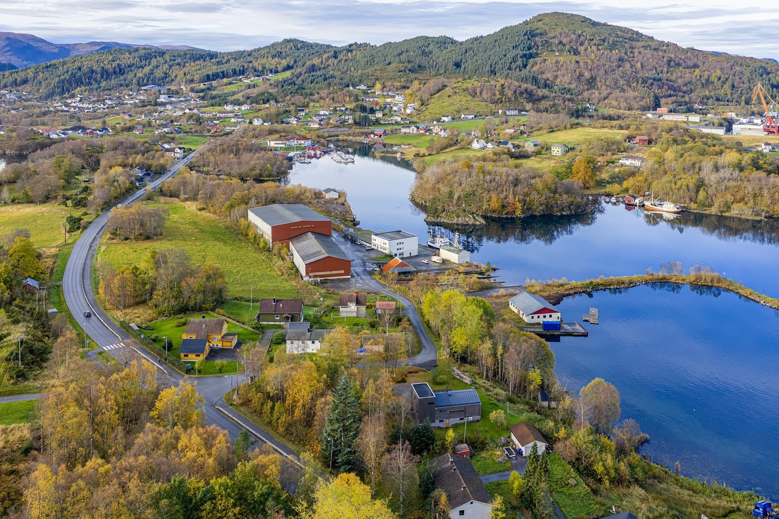 Tomten ligger i et område med flotte rekreasjonsmuligheter Galleribilde