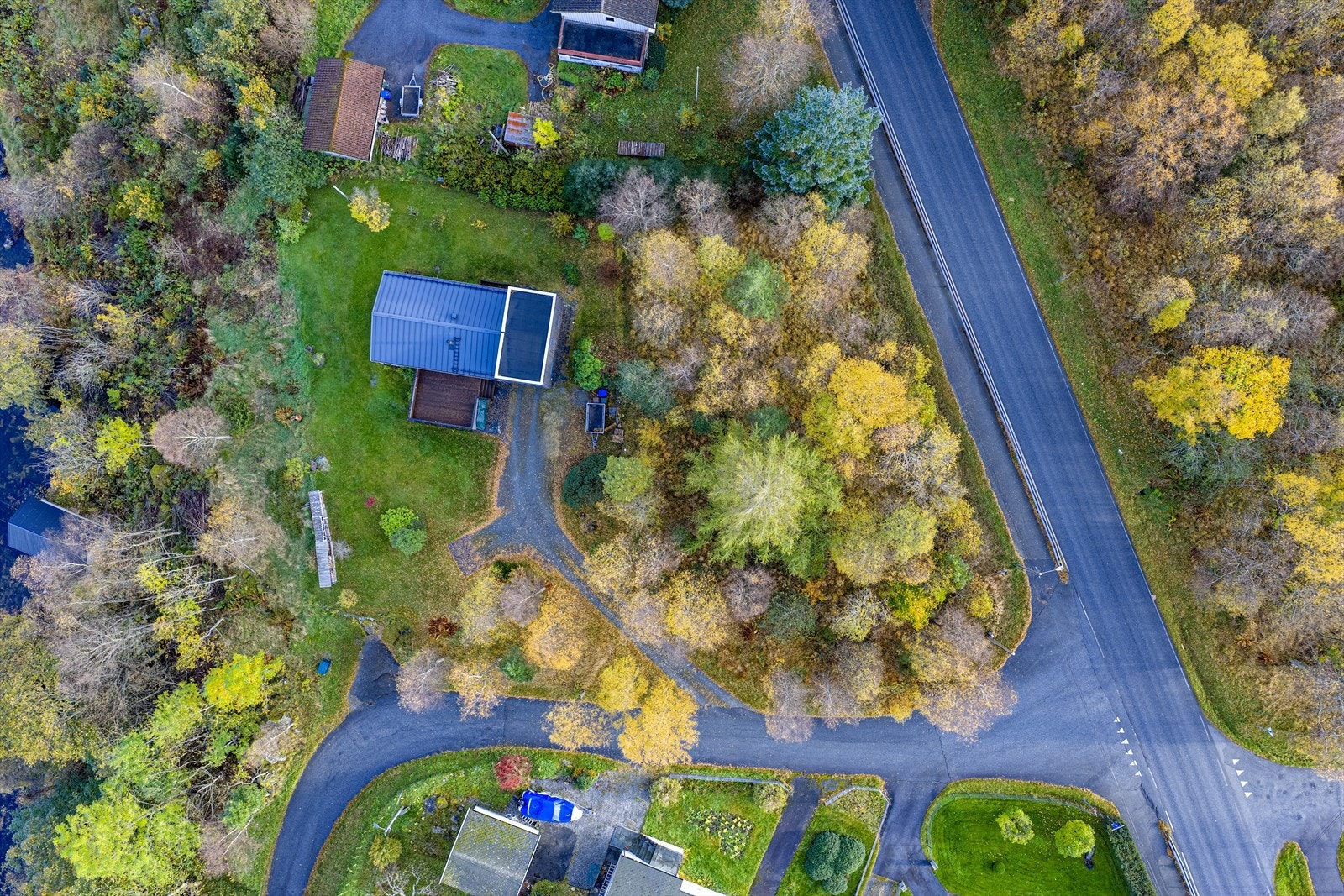 Tomten kan fritt besiktiges Galleribilde