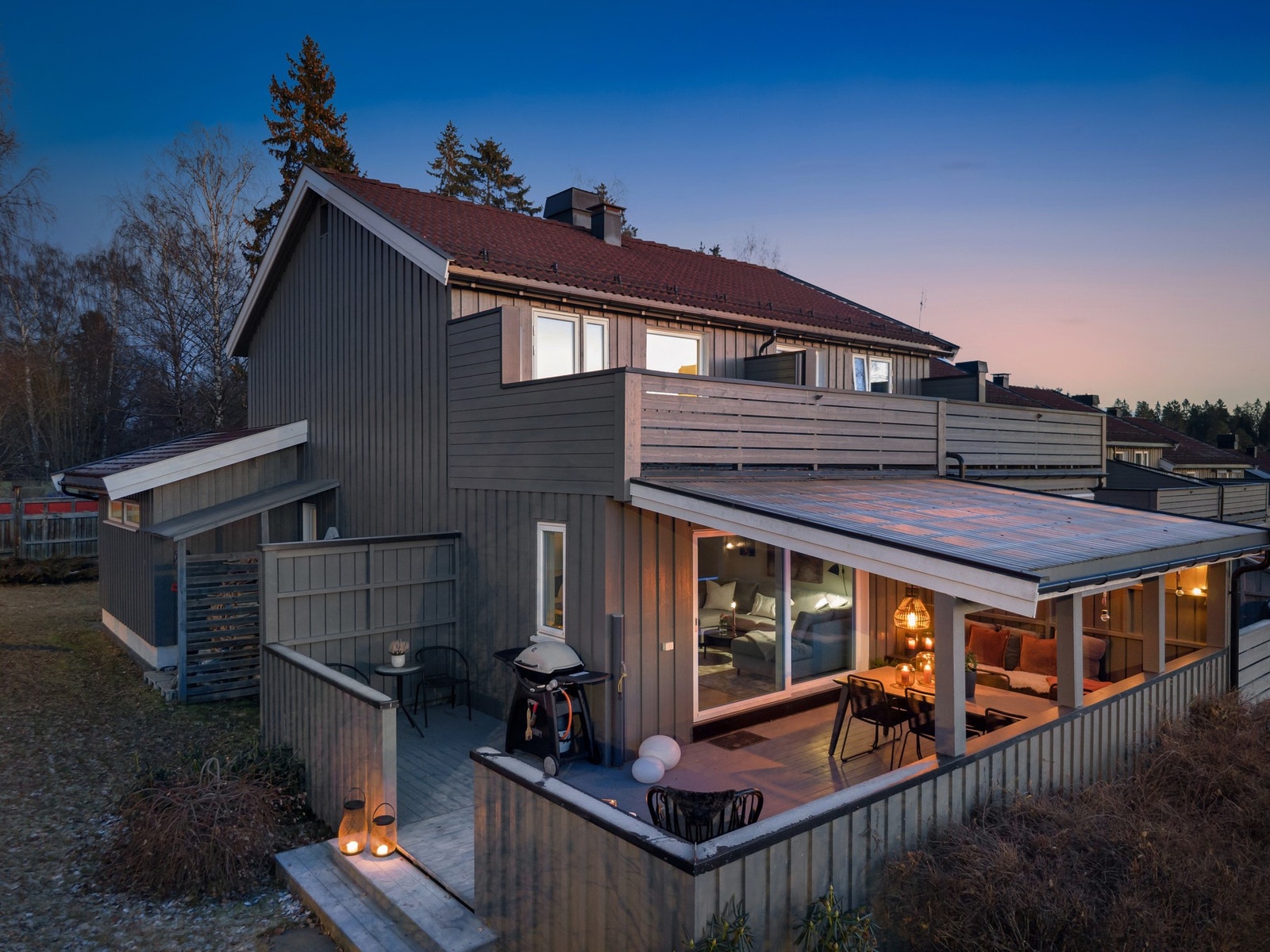 Velkommen til Aluvegen 15H, presentert av Henrik Busterud. Foto: Kim Rognmo Galleribilde