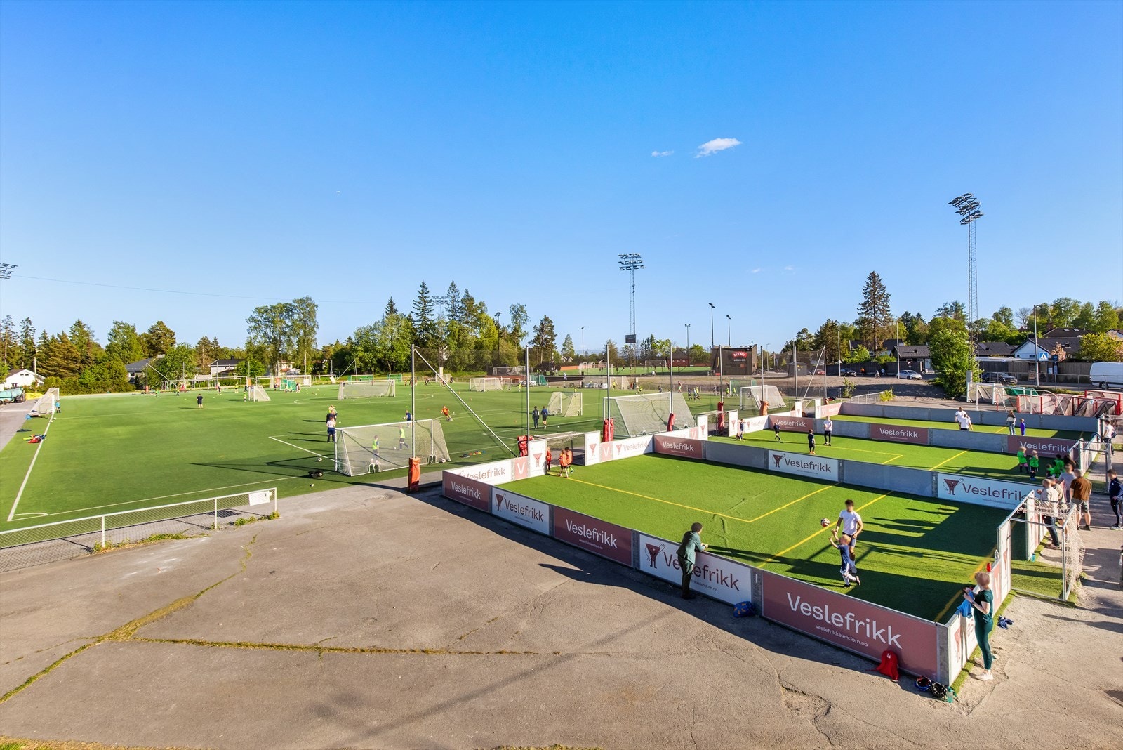 Gressbanen med Ready idrettslag. Galleribilde