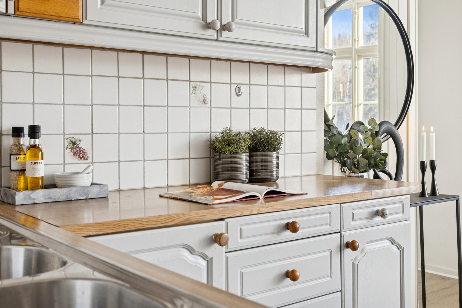 Kjøkkenet holder en fin standard. Galleribilde