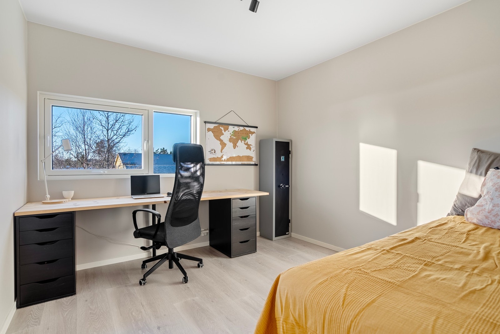 Soverommene har en god størrelse og gjør at hvert familiemedlem får den plassen de trenger Galleribilde