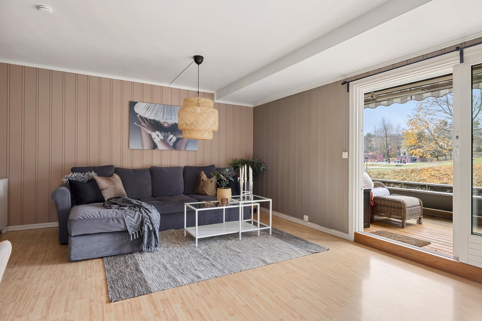 Fra stuen har du direkte utgang til sydvest-vendt terrasse. Galleribilde