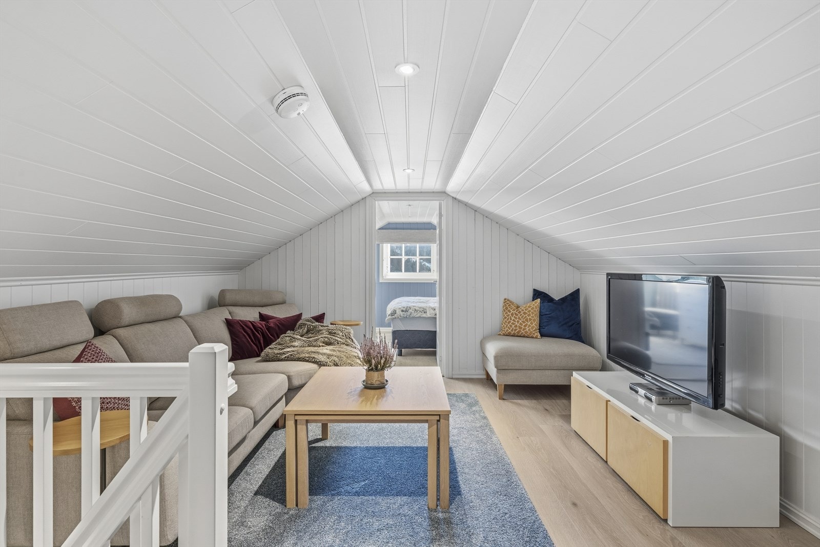 Lys og fin loftstue Galleribilde