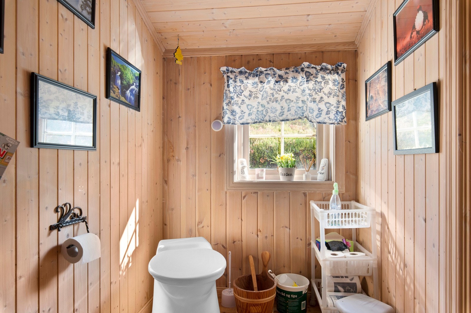 Toalettrom Galleribilde