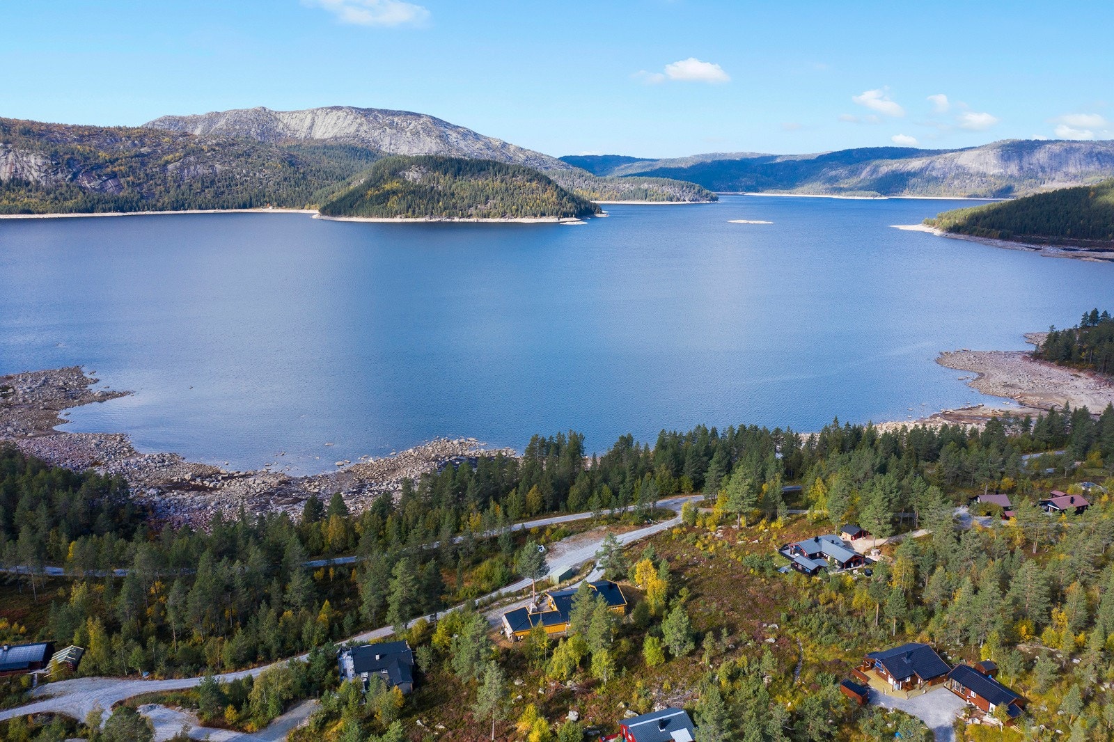 Nydelige områder å ferdes i både sommer og vinter.... Galleribilde