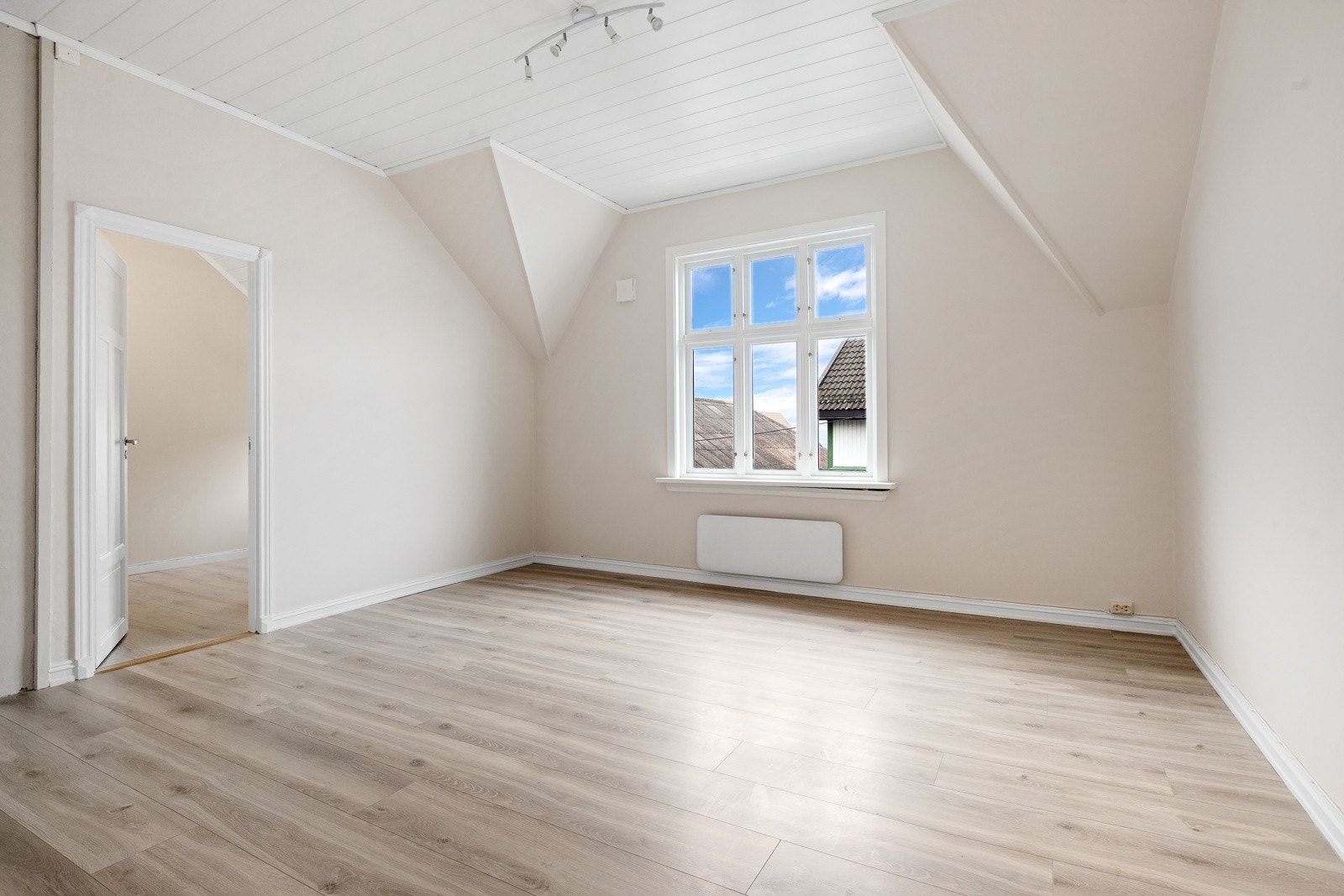 Stue i 2. etg. Galleribilde