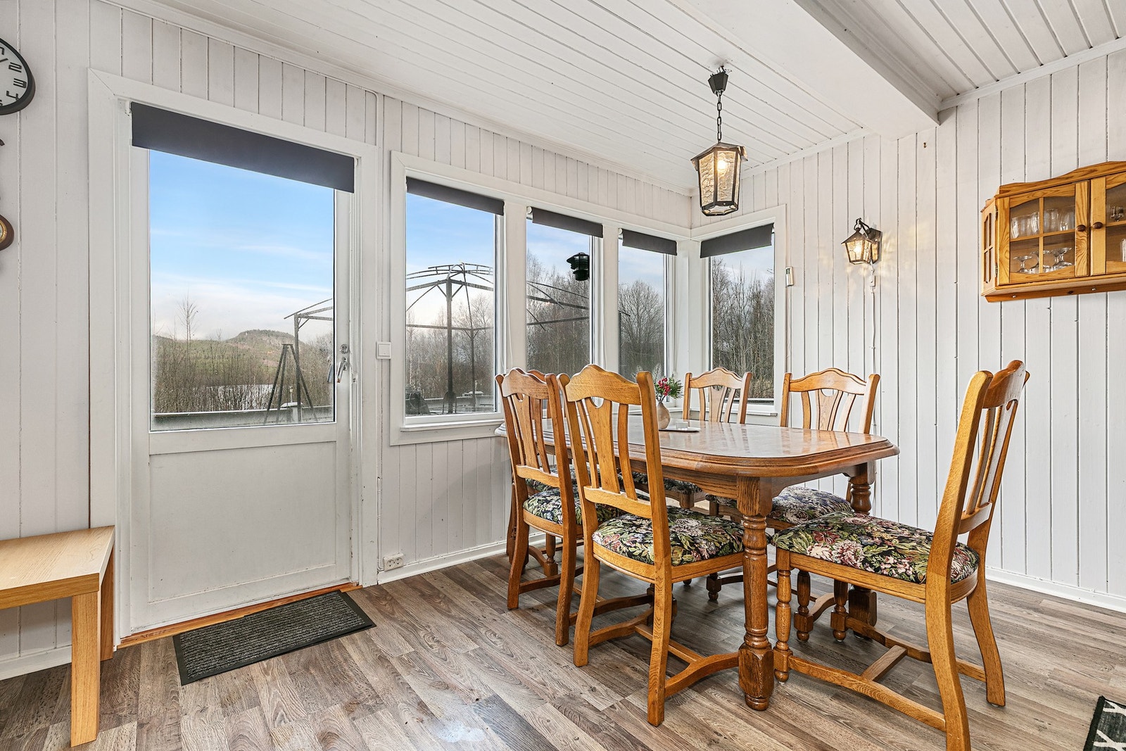 Du kommer også ut til terrassen som er på hele 33 kvm! Galleribilde