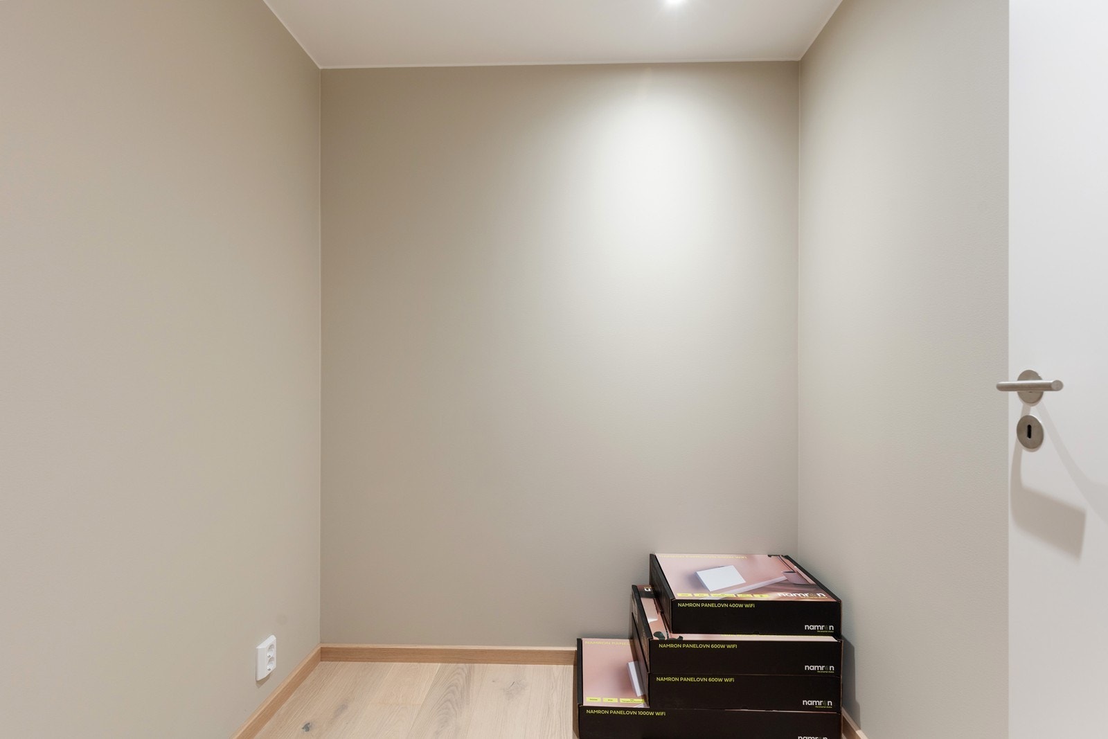 Innvendig bod gir ekstra lagringsmuligheter. Galleribilde