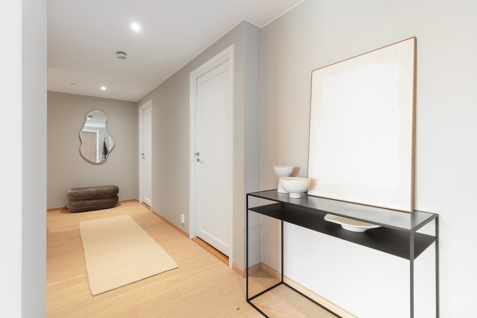 Gang med adkomst til soverom, bad og teknisk rom. Galleribilde