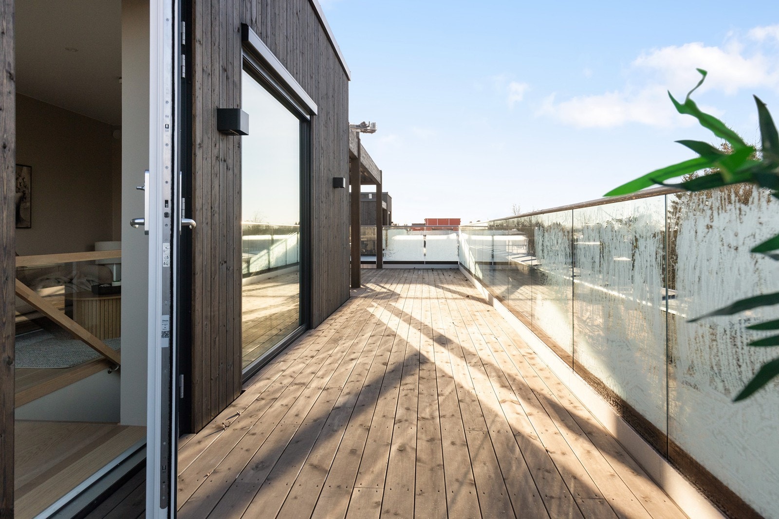 Velkommen ut på den imponerende takterrassen. Galleribilde