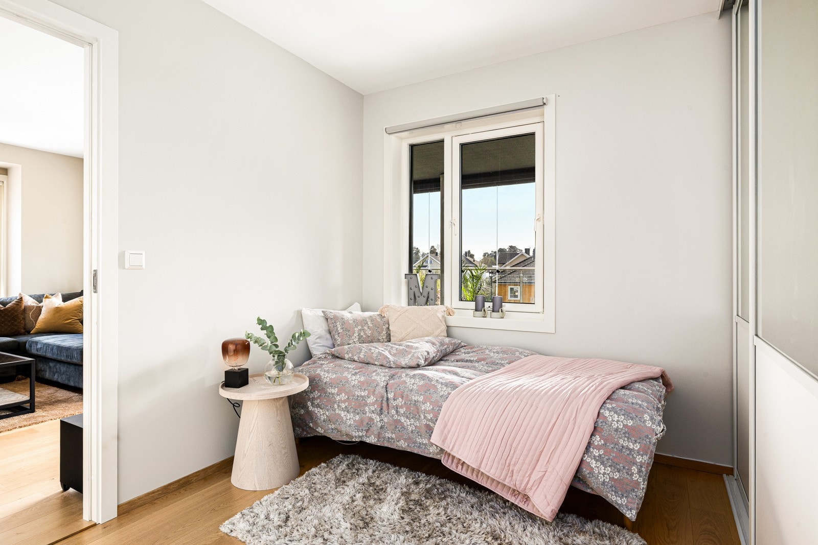 Det tredje soveromet ligger i tilknytning til stuen Galleribilde