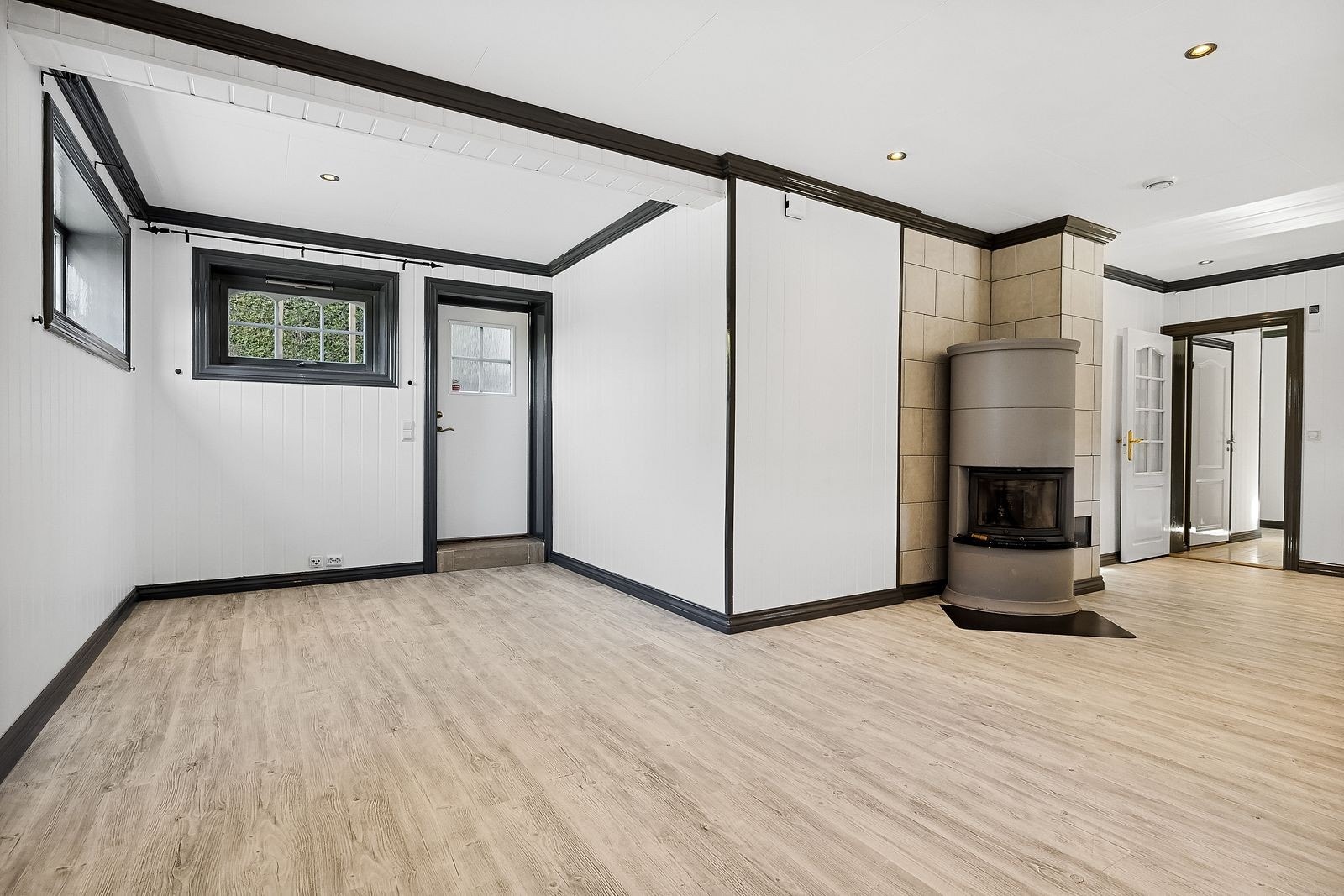 Lys og romslig stue Galleribilde