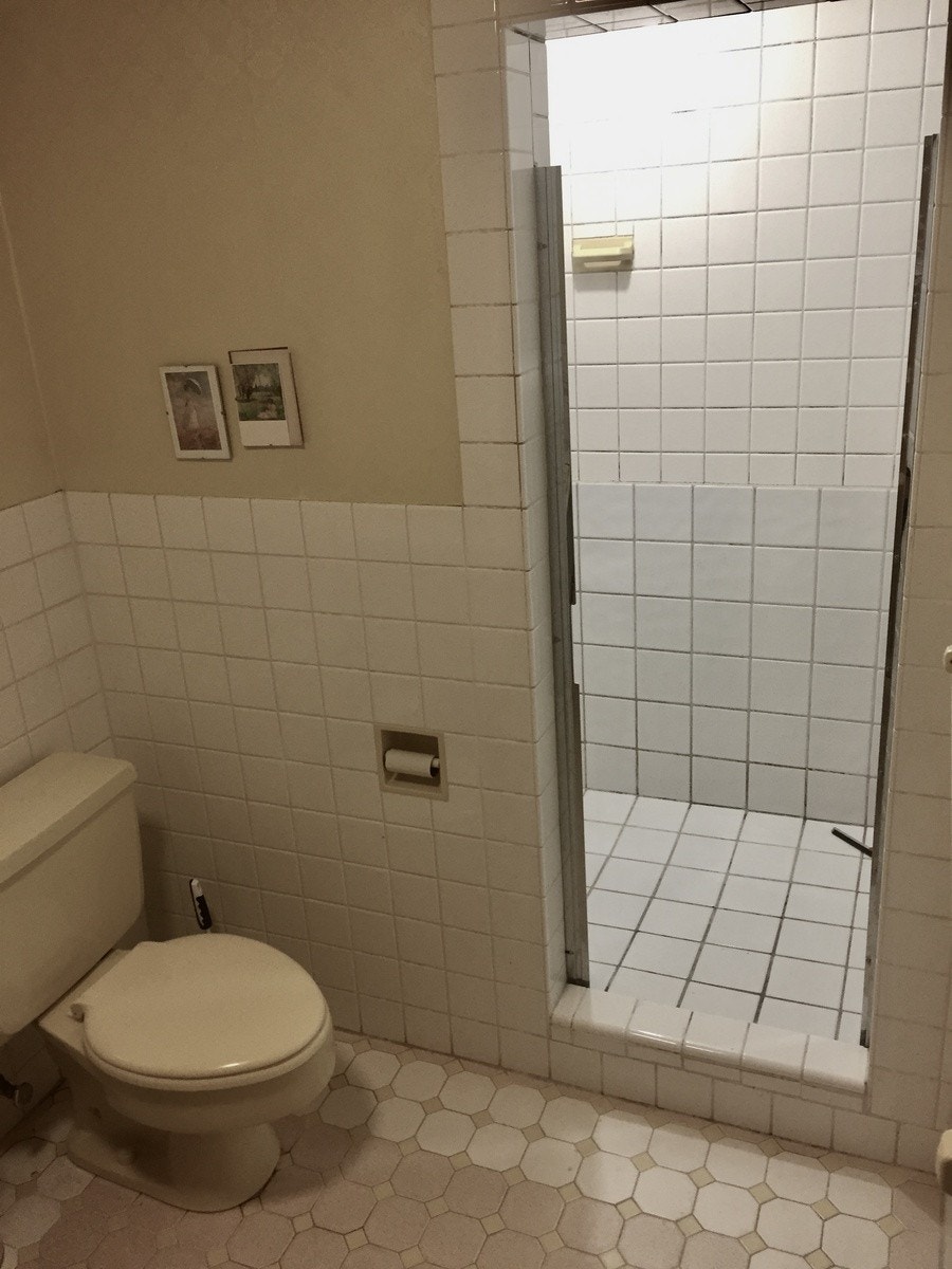 6 BADEROM PÅ DELING Galleribilde