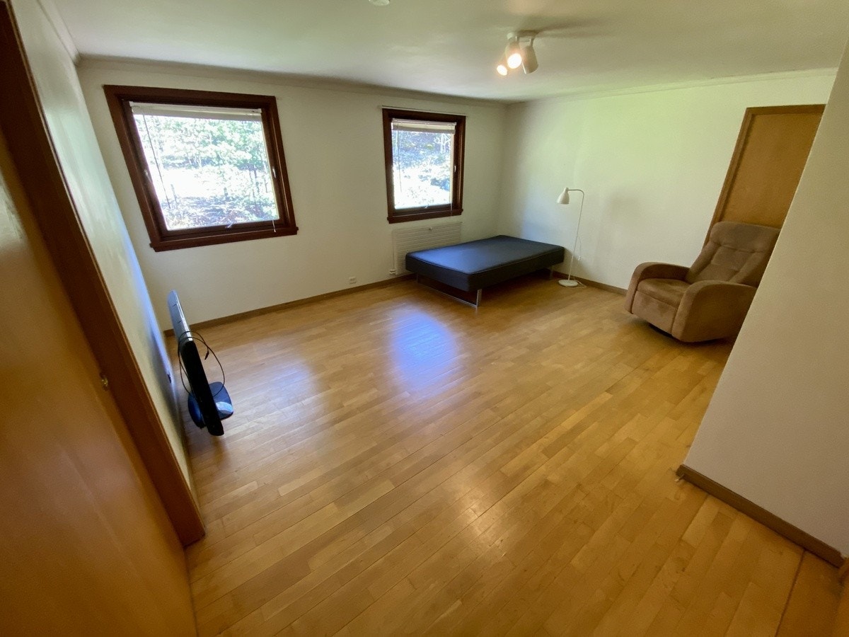 30 M2 SOVEROM Galleribilde