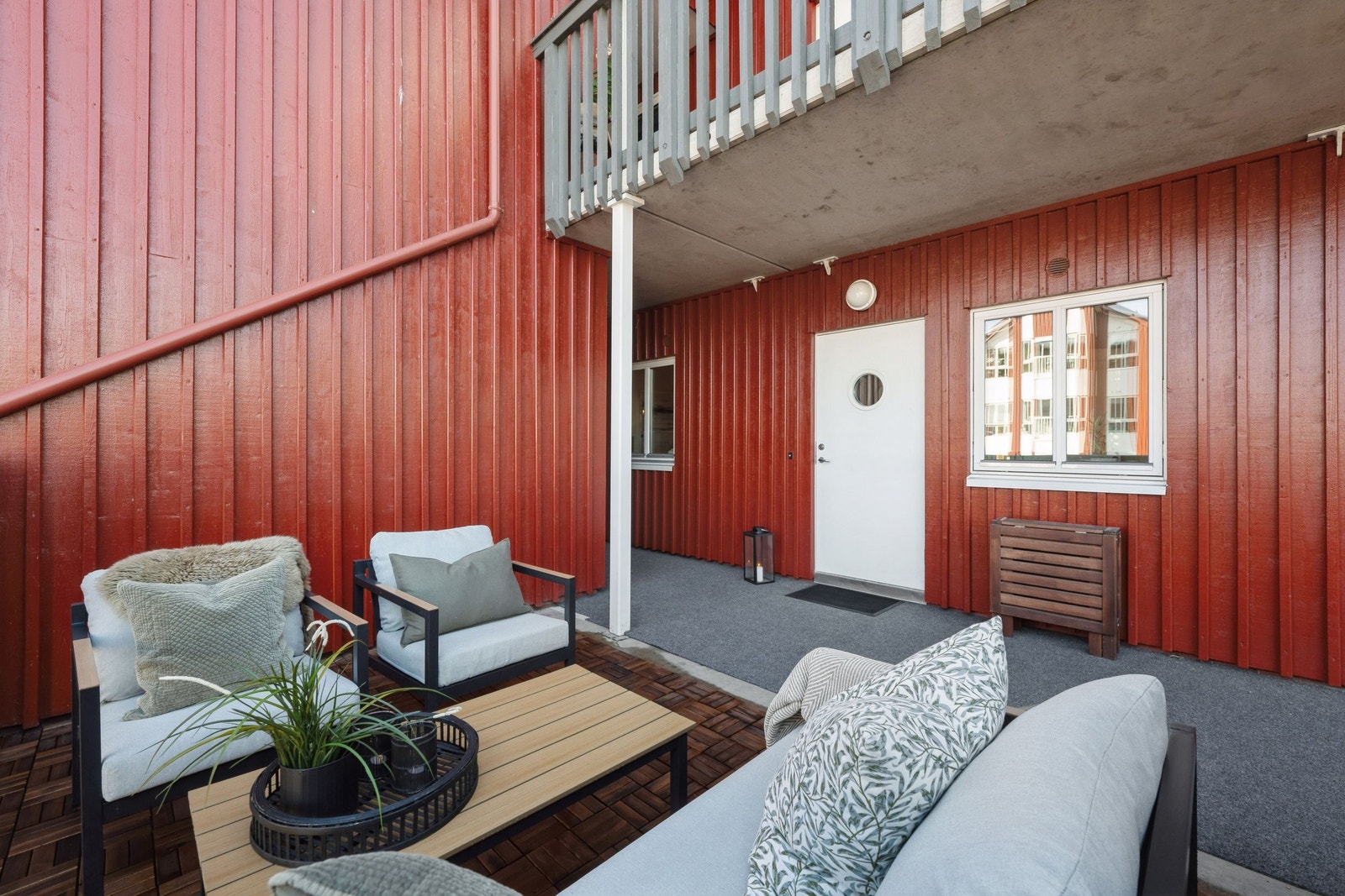 Egen uteplass/Inngangsparti/Svalgang Galleribilde